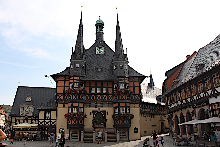 das-rathaus-wernigerode Das Rathaus von Wernigerode gehört zu den schönsten in Europa