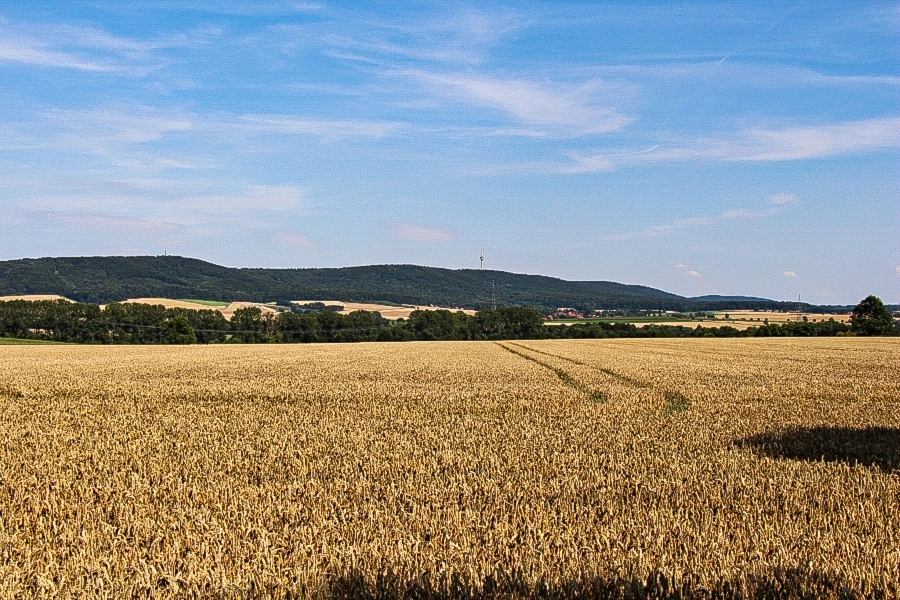 Der Deister liegt etwa 30 Kilometer südwestlich von Hannover