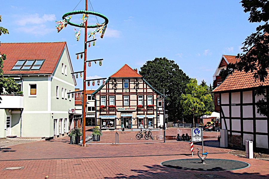 blick-auf-den-thie Der Thie ist der zentrale Platz der Stadt