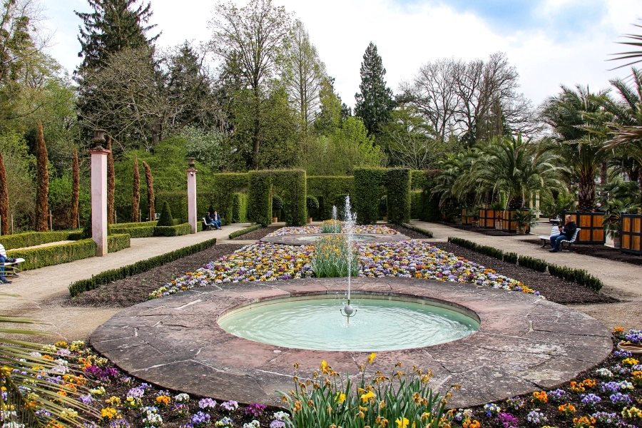 Springbrunnen im Palmengarten
