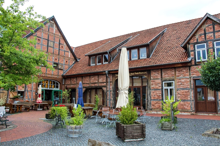 bergbaumuseum-lindhorst Im Dorfgemeinschaftszentrum Hof Gümmer wurde ein Bergbaumuseum eingerichtet