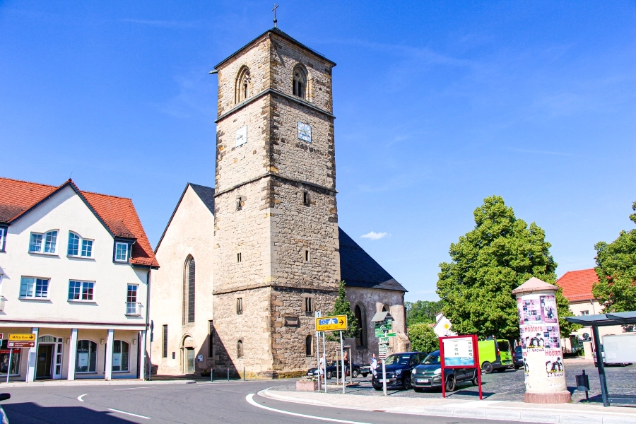 die-nikolaikirche-in-creuzburg Hinter der "Alten Posthalterei" steht die Nikolaikirche, die auf das Jahr 1180 zurückgeht