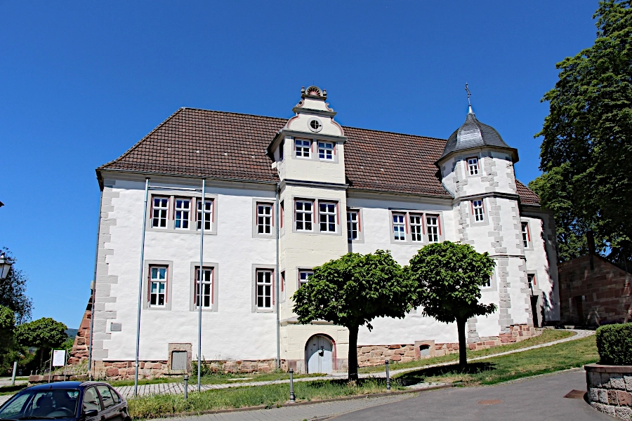 hochzeitshaus-eschwege Das Hochzeitshaus ist ein Renaissancebau der 1578 als städtisches „Bürgerhaus“ errichtet wurde
