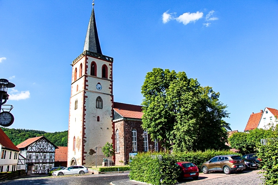 johanneskirche-vacha Die Johanneskirche erhielt ihren Namen zu Ehren des Erbprinzen Carl Alexander Johann
