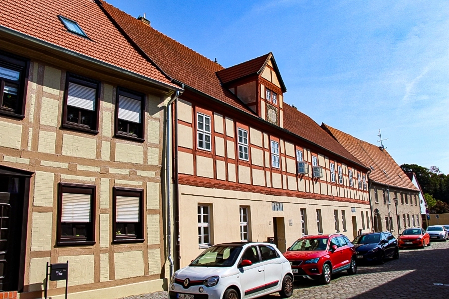 kleines-hospital-zum-heiligen-geist . Das „Kleine Hospital zum Heiligen Geist“ war ursprünglich ein Wohnstift für arme Frauen