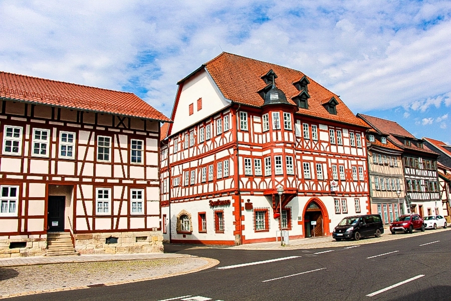 rathaus-wasungen Das spätgotische Rathaus wurde von 1532 bis 1534 erbaut