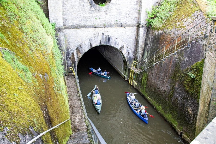 schiffstunnel-in-weilburg Deutschlands einziger Schiffstunnel in Weilburg