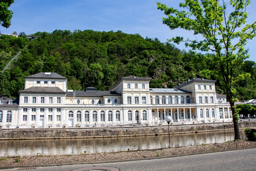 kurtheater-und-spielbank Kurtheater und Spielbank