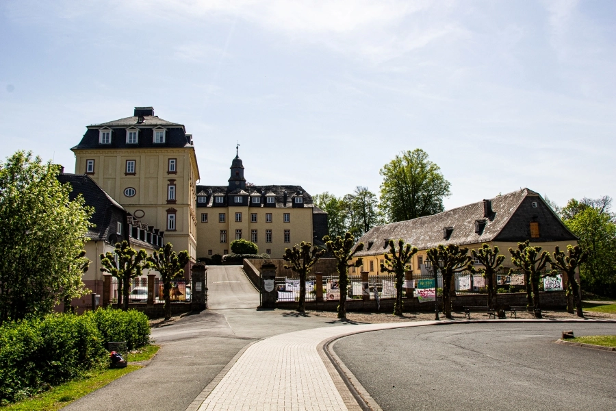 residenzschloss-der-grafen-von-wittgenstein Hoch über der Stadt thront das ehemalige Residenzschloss der Grafen von Wittgenstein